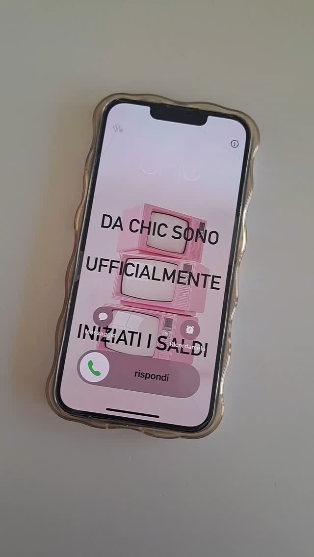 Da CHIC sono UFFICIALMENTE iniziati i SALDI 💘💕