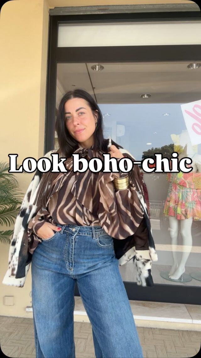 Un look boho-chic e grintoso 🦁Jeans a palazzo, blusa animalier e cappotto muccato in pelo rasato con dettagli in camoscio 🤎I nuovi arrivi ci stanno facendo impazzire 🤯#chic#chicabbigliamento#sanmarino#ɴᴜᴏᴠɪᴀʀʀɪᴠɪ📍Via del serrone 154 murata RSM⏱️Siamo aperti dal lunedì al sabato
9.15-12.30 15.00-19.30🚚 spedizioni in tutta Italia 24\48 ore📞 contatti: whatsapp 3898381855