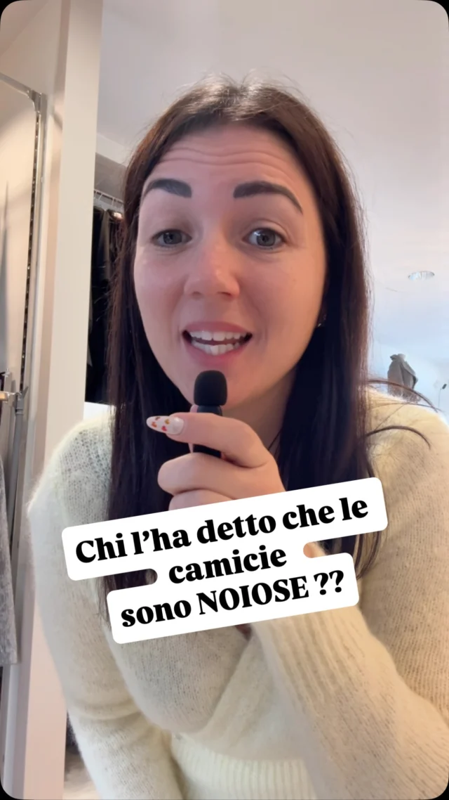 Chi l’ha detto che le camicie sono noiose? Oggi ve ne mostro un mare: colori, tagli, volumi… e boom, l’outfit cambia faccia in un secondo! ❤️Le camicie non sono più quelle di una volta, adesso fanno davvero magia
Ma dimmi tu: qual è la camicia che ti ha fatto dire ‘ok, questa la voglio subito’? Scrivilo nei commenti! #camicia #camiciadonna #chicabbigliamento