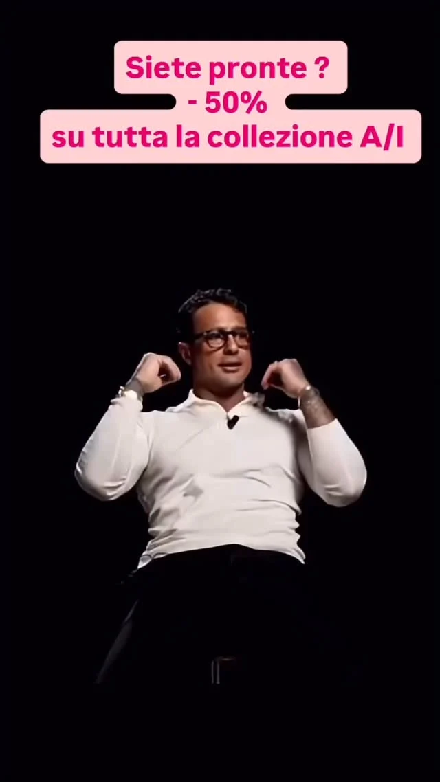 Non è uno scherzo da oggi tutta la collezione autunno inverno scontata del 50%!!!! 👉 A volte basta il momento giusto per togliersi uno sfizio. Quel momento è adesso!!!!Passa a dare un’occhiata, potresti trovare proprio quello che stavi cercando… e anche qualcosa in più ❤️❤️ #sconto50percento‼️‼️‼️ #chicabbigliamento #saldi